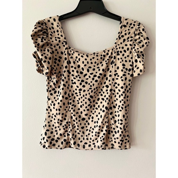 Lulus Leopard Print Short Sleeve Top Large NWT - Picture 3 of 3
